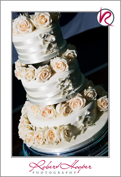 Ayo and Justice English wedding day. Wedding photography by Robert Hooper Photography