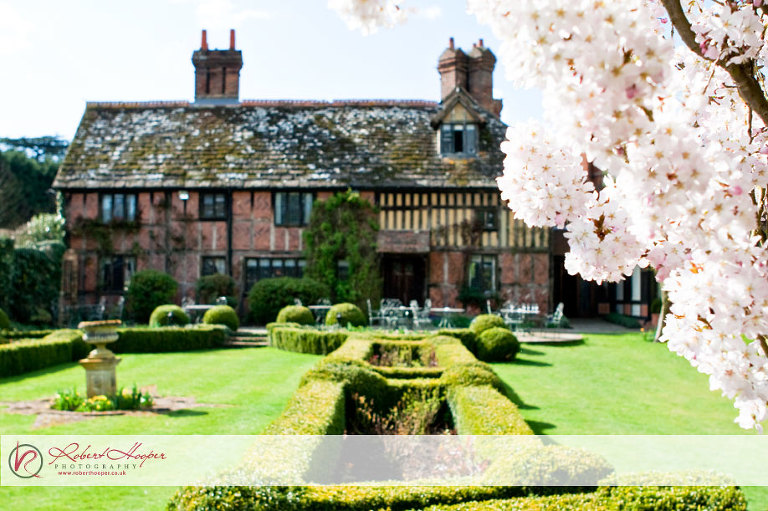 Langshott Manor gardens by Robert Hooper Photography - 0309-lyjd-0342
