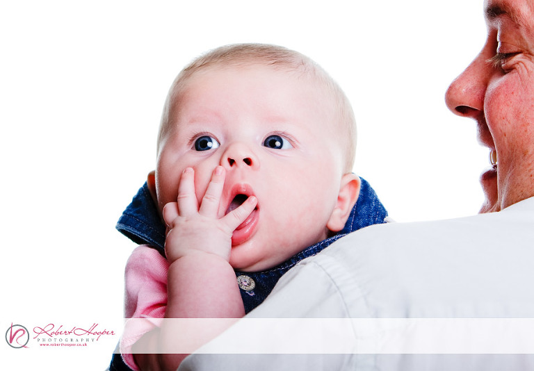 Baby photos by Robert Hooper Photography 0809-LL-0037