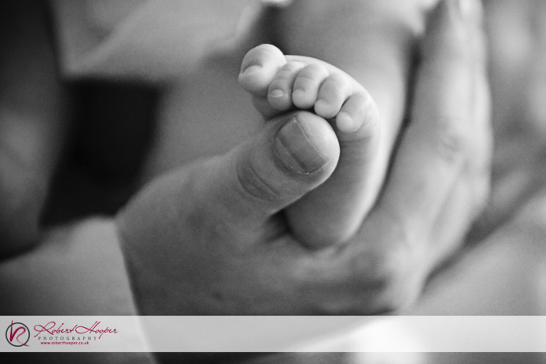 Baby Photos by Robert Hooper Photography 0809-LL-0069