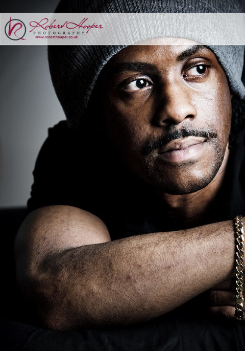 Contemporary portraiture in Surrey by Robert Hooper Photography 0809-MF-0034-Edit