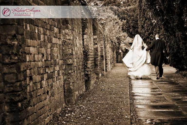 Robert Hooper Photography wedding photo of the year 2009 - Alison and Phil just married
