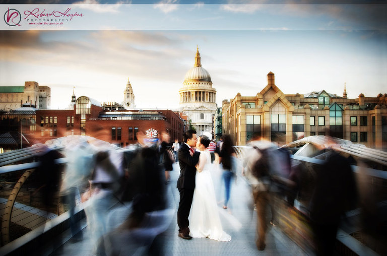 Robert Hooper Photography wedding photo of the year 2009 - Mike and Tracy on the millenium bridge