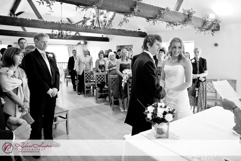 Surrey Wedding Photography At Oaks Farm Barn Shirley Sussex