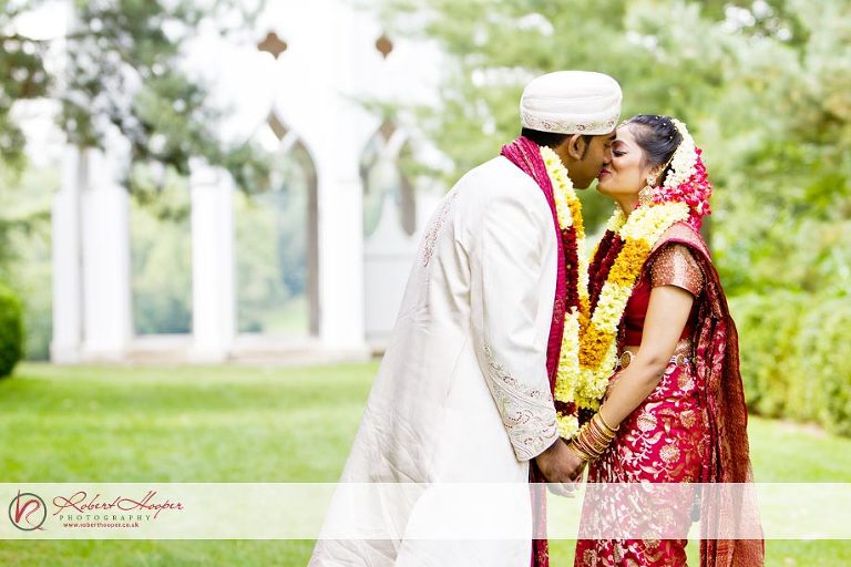 Hindu wedding photography at Painshill Park