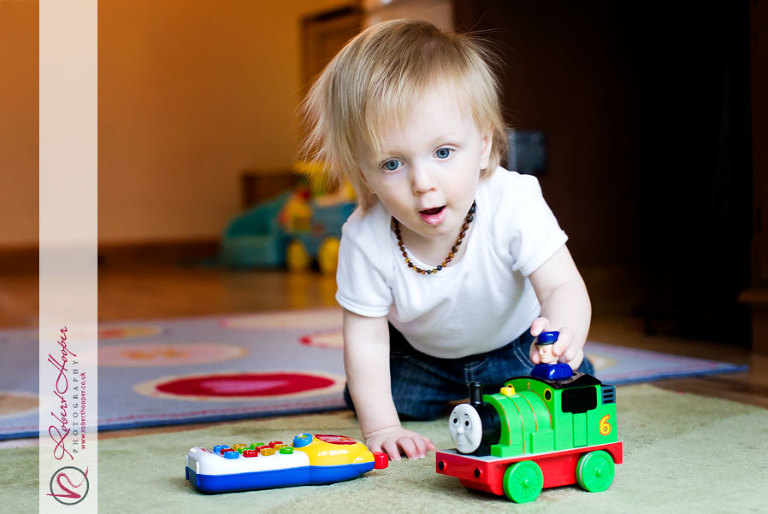 Unposed children's portrait photography in Surrey 