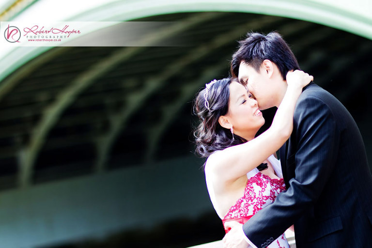 Chinese pre wedding photography - Westminster Bridge