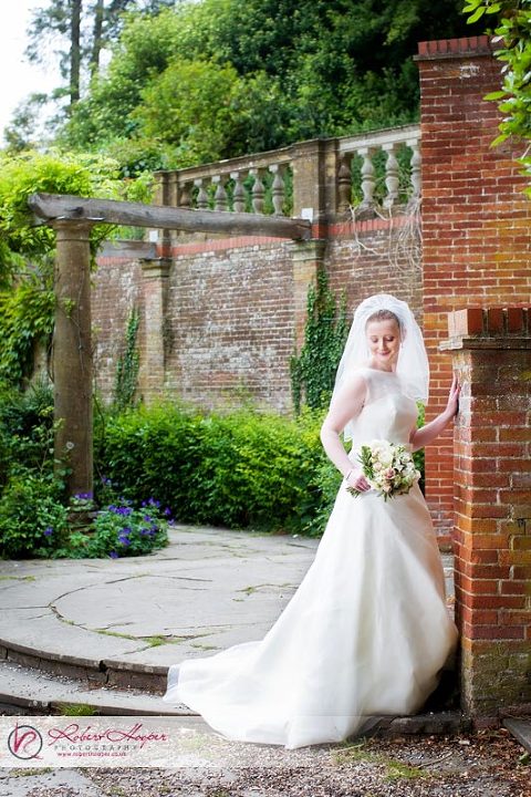 Bridal portraits by Robert Hooper Photography 