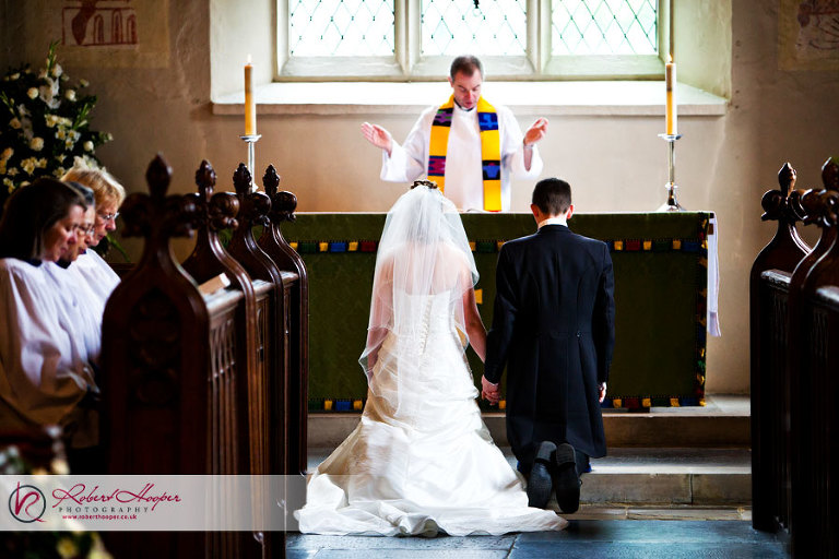 Discreet church wedding photography in Surrey 