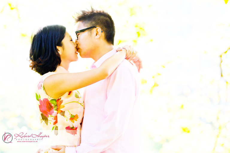 Backlit pre wedding photography 