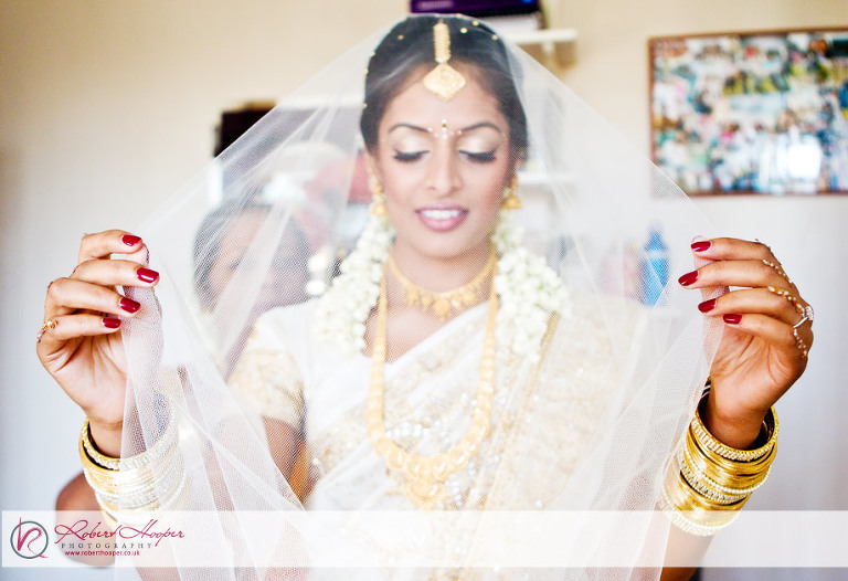 Asian wedding photographers in Surrey - Robert Hooper Photography