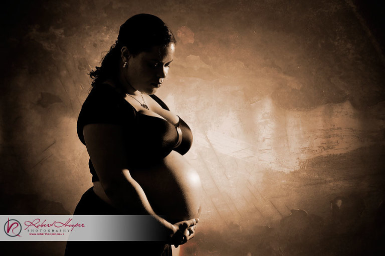 Baby bump photography in Surrey 
