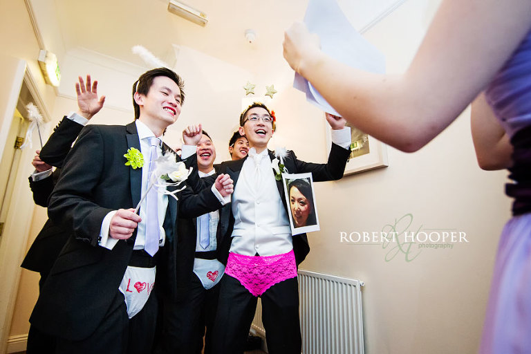 Chinese wedding door games fun