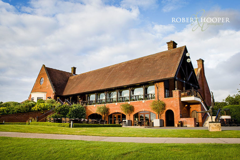 Kent wedding photography at the London Golf Club