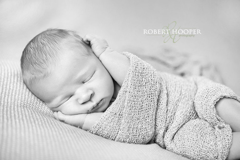 Modern newborn photographers in Surrey 1013