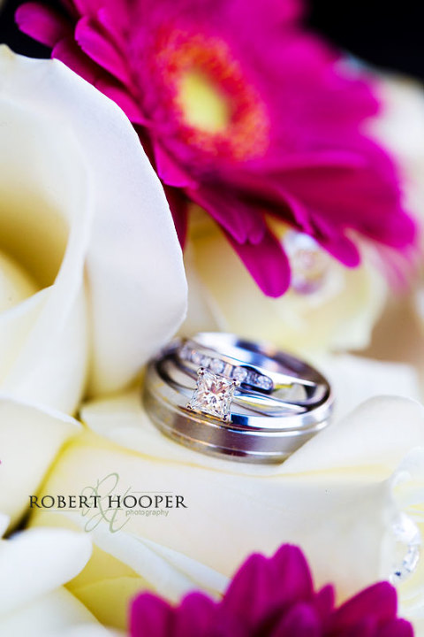 Wedding photography at Cooling Castle Barn in Rochester, Kent