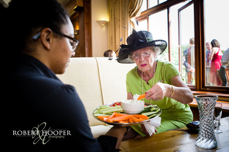 Reportage wedding photography Kent 0714-ARAL-0230