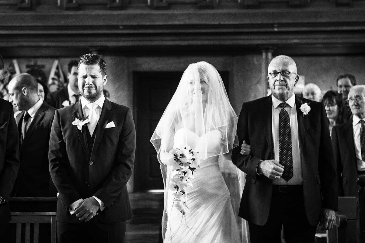 Natural-wedding-photography-West-Sussex