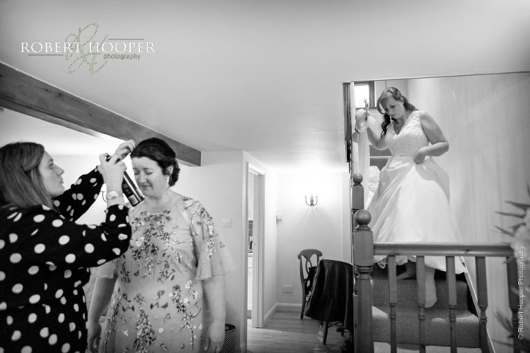 Reportage wedding photography Surrey
