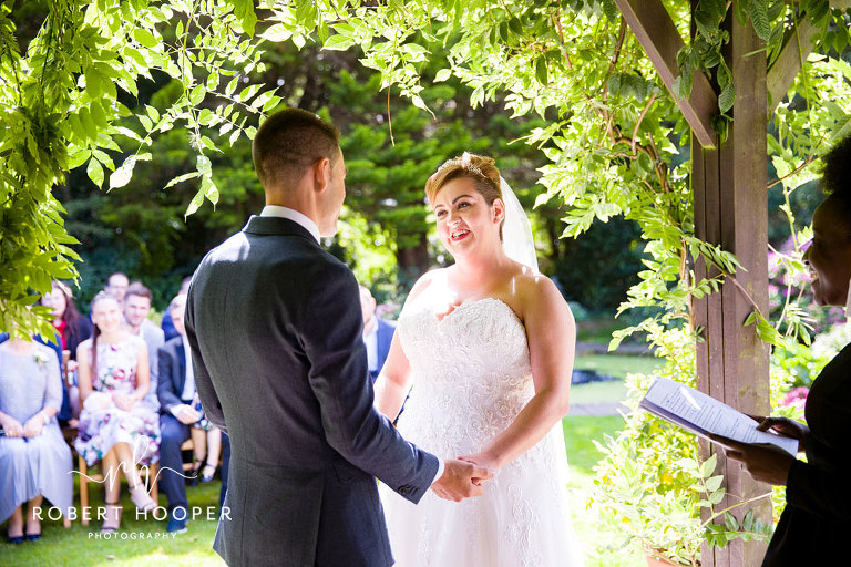 Outdoor-wedding-ceremony-Oaks-Farm-5